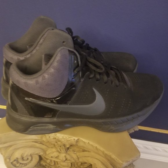 Nike Air Visi Pro VI Nubuck Men's Basketball shoes, Black/Anthracite, Size 8.0. - Picture 4 of 8